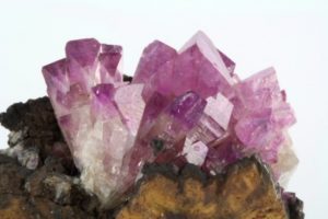 кристаллы адамита (Мапими, Мексика)