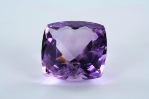 pink amethyst from Brazil cushion cut