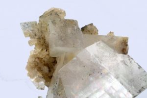 кристаллы оломита из Италии