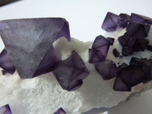 octaedros de fluorita da China