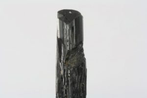 中国蒙古的黑柱石晶体