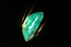 inclusions dans alexandrite de couleur verte