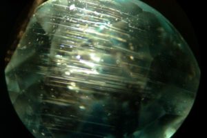 parallel growth tubes - type inclusions in aquamarine