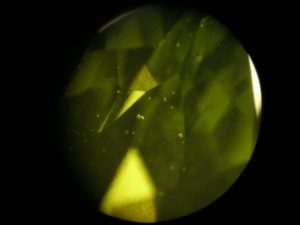 inclusions de type solide, vésuvianite