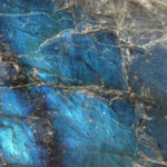 cristallo di labradorite naturale della Finlandia