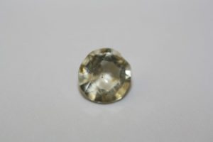 leucite of Italy round cut