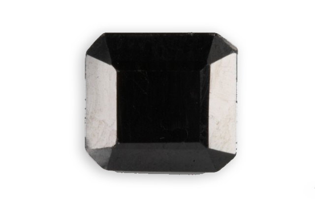 emerald cut magnetite from Congo