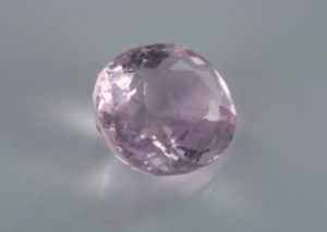 pink marialite from Mogok in Burma oval cut