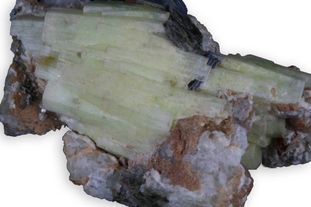 巴西的米纳斯吉拉斯州的铍钙大隅石晶体