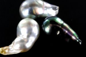 perlas barrocas de cultivo de Tahiti