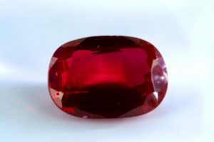 ruby cut in corundum,  Verneuil synthetic process