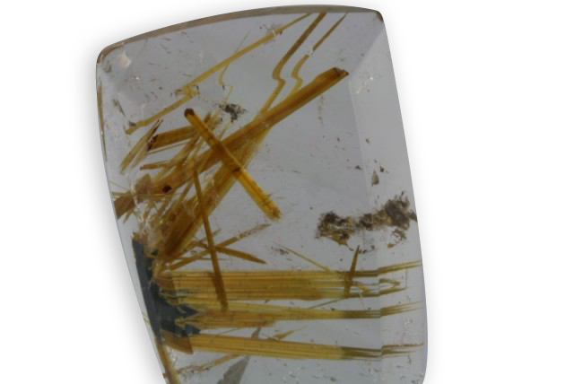 rutile en inclusion dans du quartz