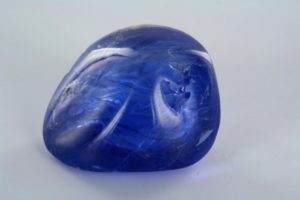 Saphir aus Myanmar, Cabochon