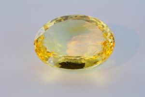 yellow sapphire from Sri Lanka oval cut