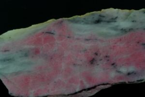 格陵兰的硅铍铝钠石
